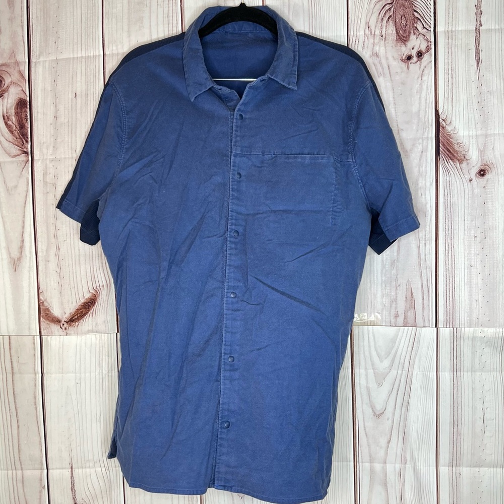 LULULEMON City Shirt Mesh Trim Snap Button